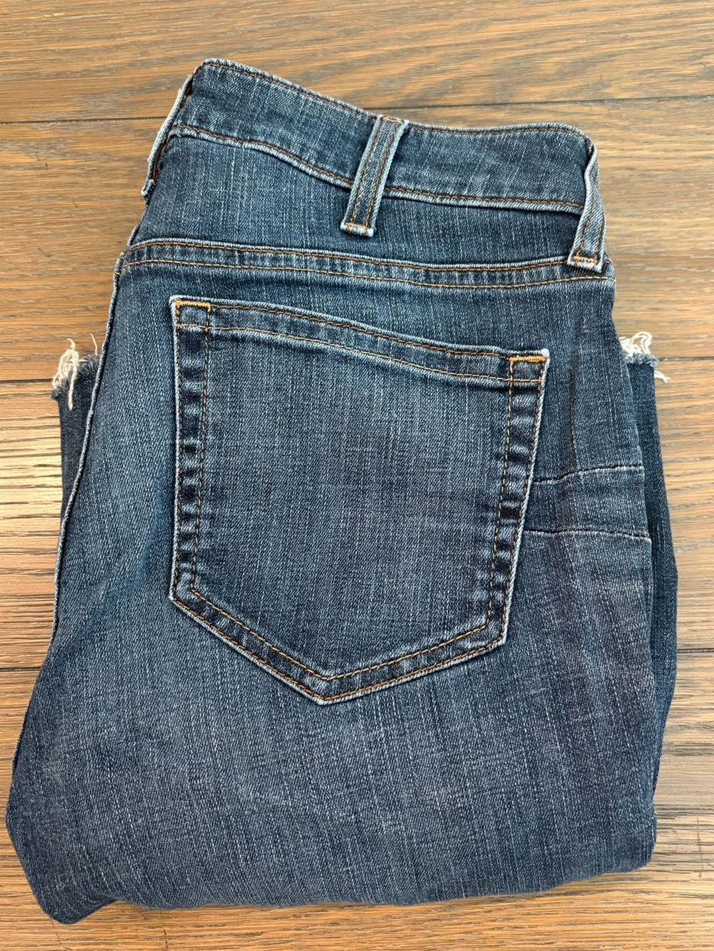 Ariat Dark Blue Denim Wide Leg Jeans with Contrast Stitching Size 29 R